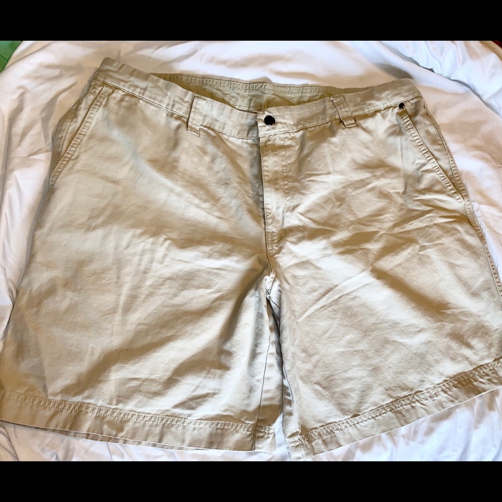 Columbia Roc Short Size 42 10 inch inseam